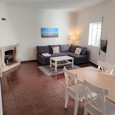 Casa Lomila Belavista - Roof Terrace & 2 Balconies