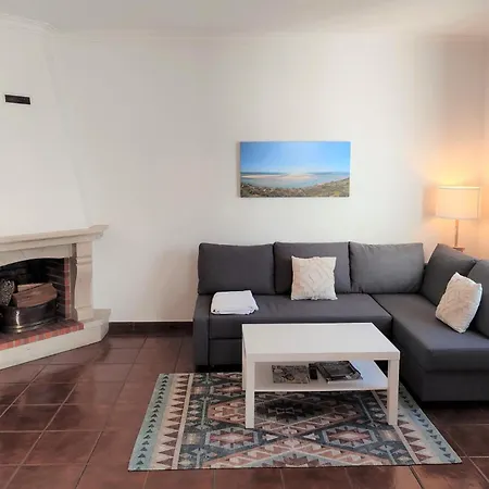 Casa Lomila Belavista - Roof Terrace & 2 Balconies דירה