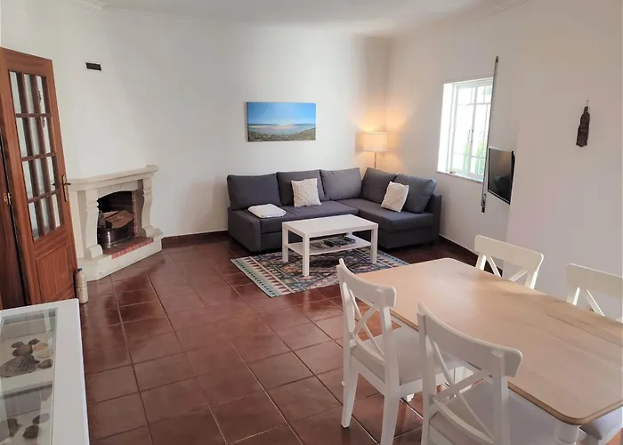 Casa Lomila Belavista - Roof Terrace & 2 Balconies